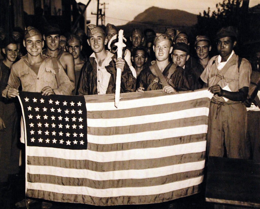 nagasaki-us-flag-made-from-parachutes-1945-09-flckr-usn-museum